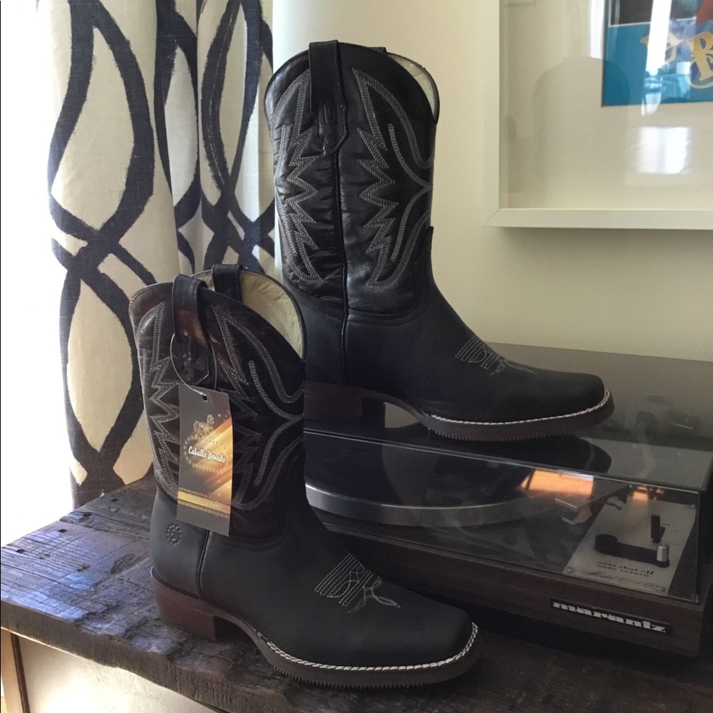Black Cowboy boots